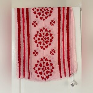 NWT - Vera Bradley Soft Fringe Scarf - Hearts Pink